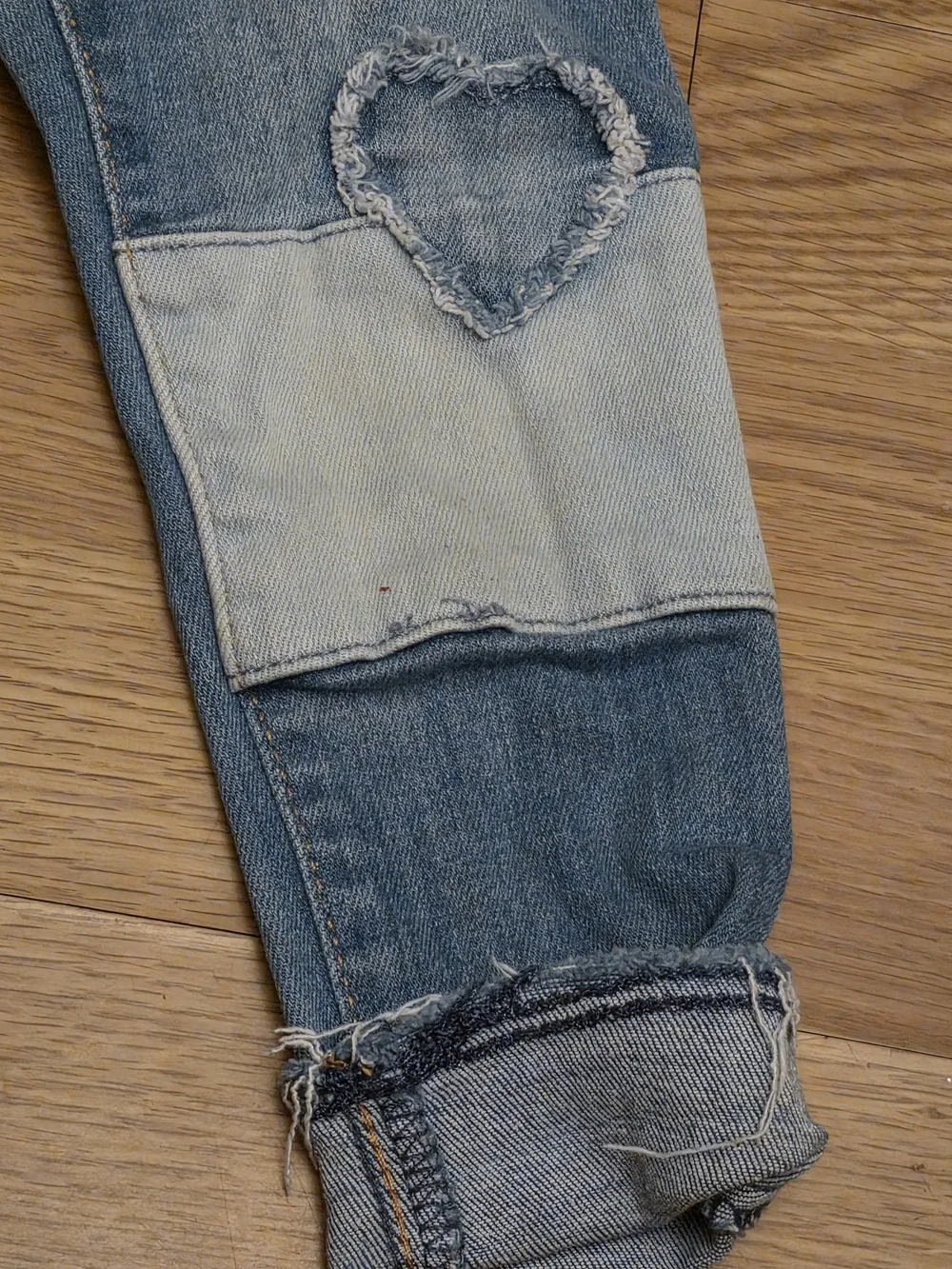 GAP Girls 3T Two-Tone Blue Denim Jeans with Heart Patch
